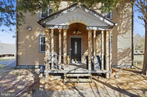 Duncannon Multifamily Home with Options