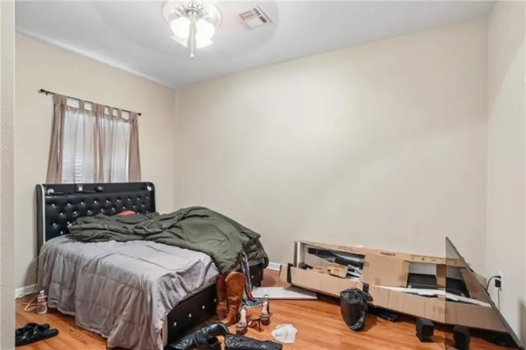 Picture 23