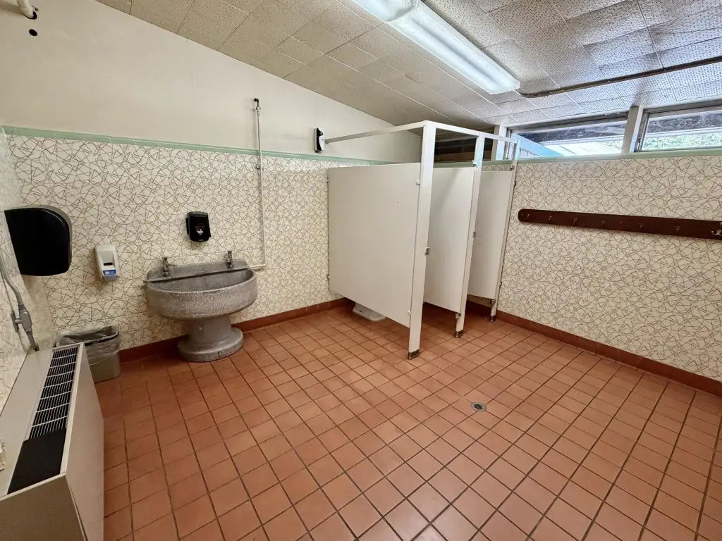 Picture 25