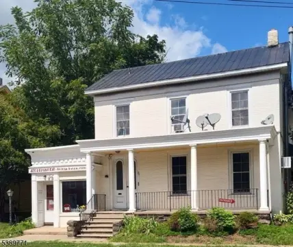 Commercial Space in Washington Boro