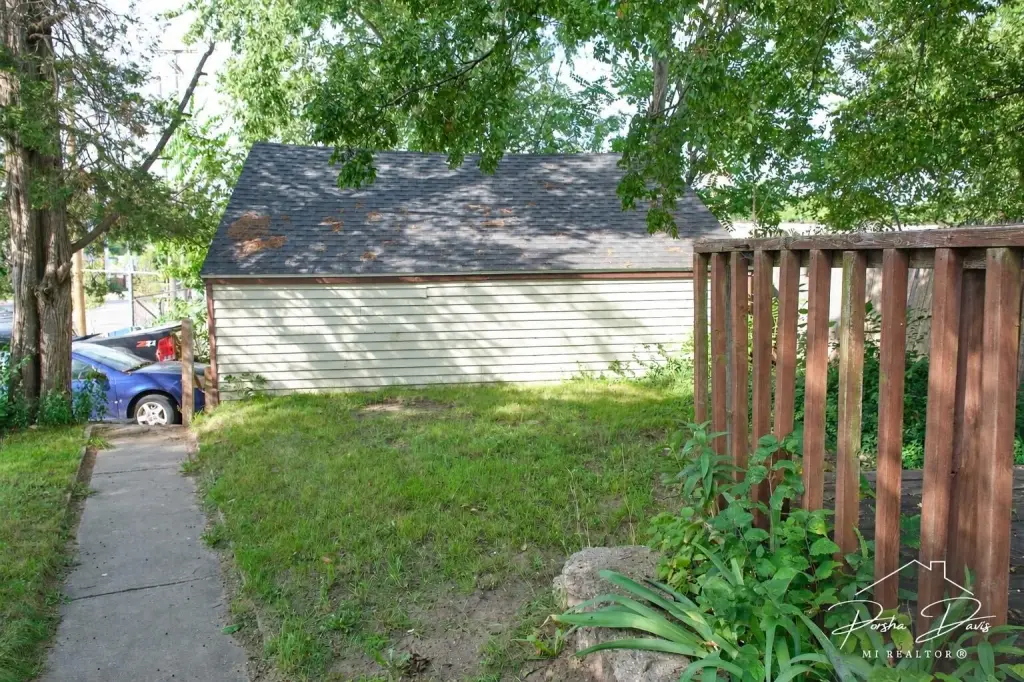Picture 19