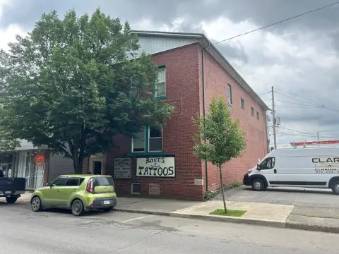Commercial Building Near Memorial Park