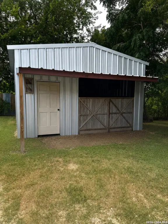 Picture 36
