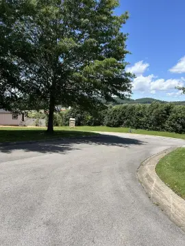 Residential Lot in Lochmere Community