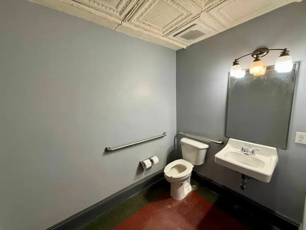 Picture 36