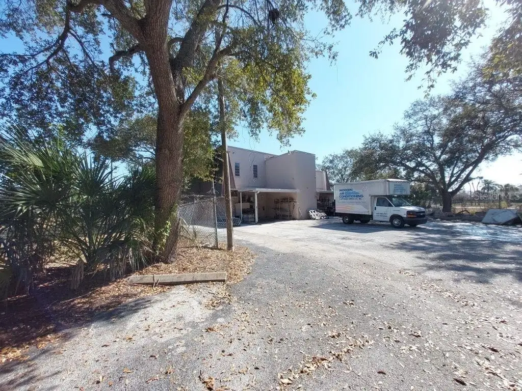 Picture 12