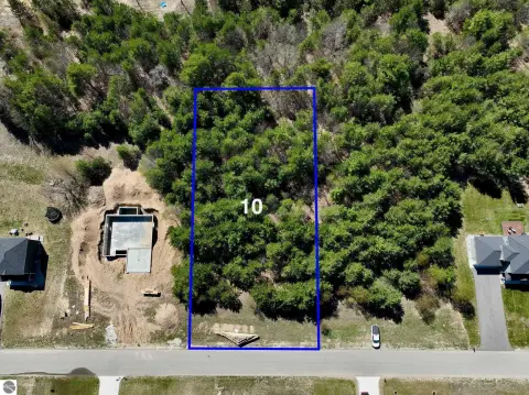 Residential Land in Glacier Ponds