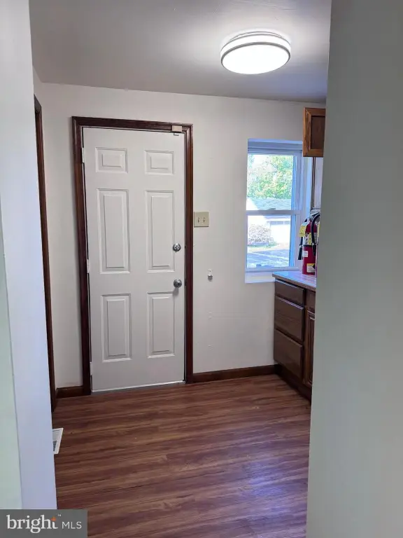 Picture 33