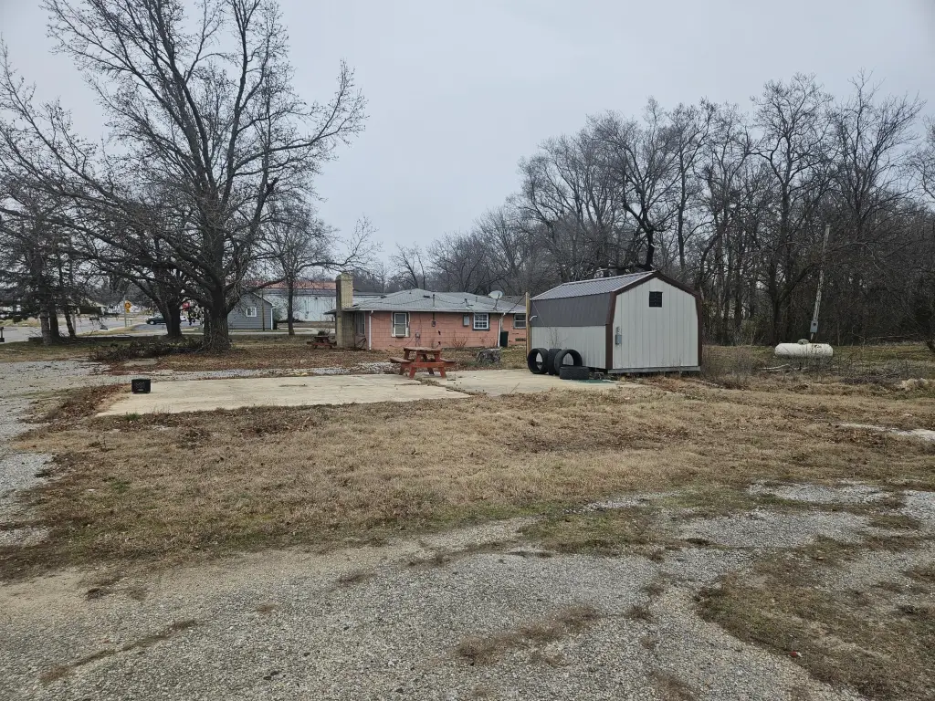 Picture 4