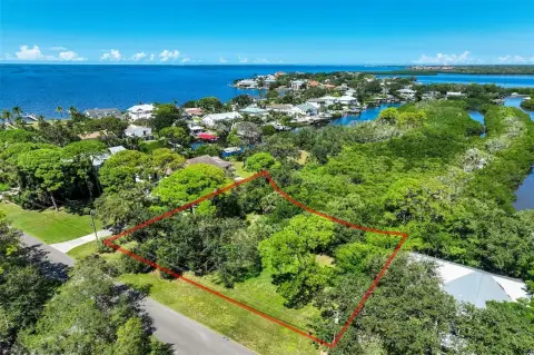 Vacant Land in Crystal Beach