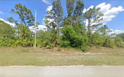 Residential Lot in Fort Myers