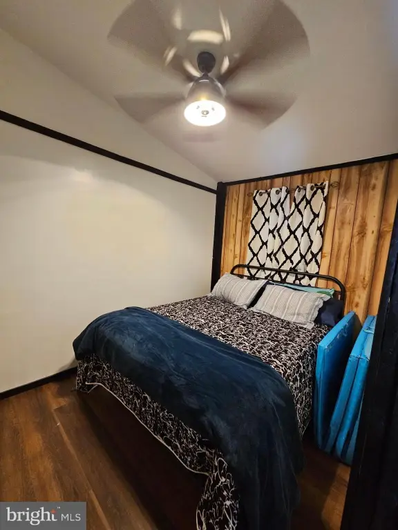 Picture 18