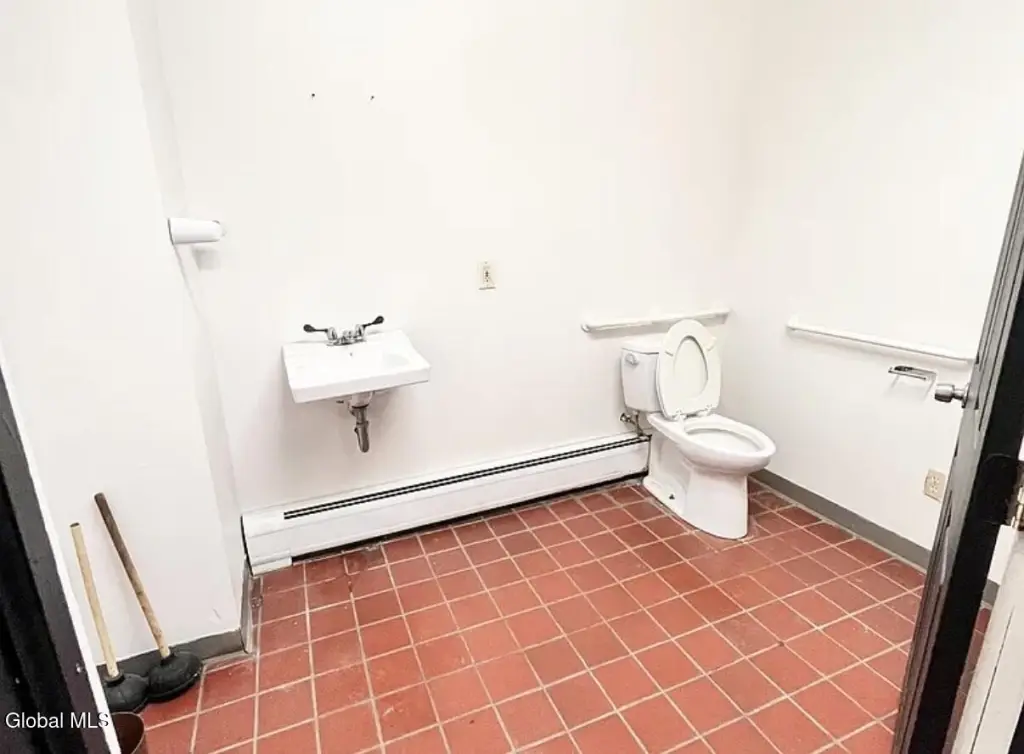 Picture 7