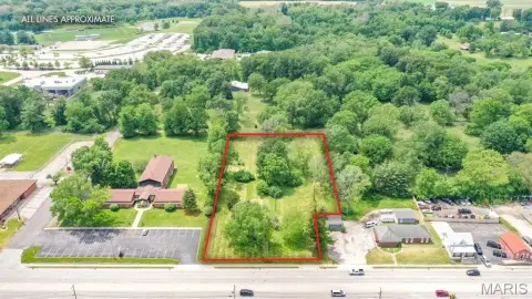 Commercial Land with Water Availability