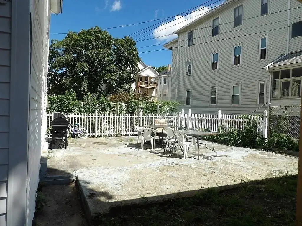 Picture 3