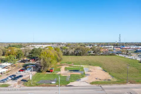 Commercial Land Near Intersection