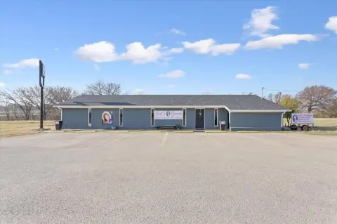 Prime Retail Opportunity Near IH-35