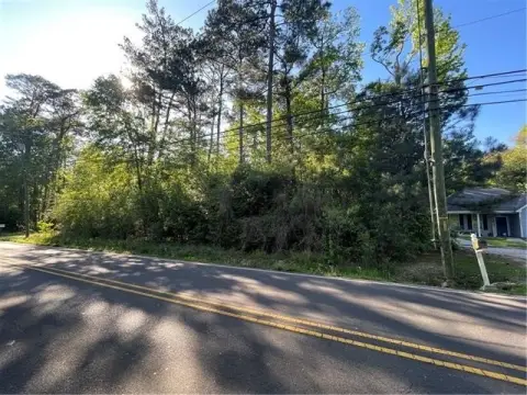 Residential Land in Covington, LA