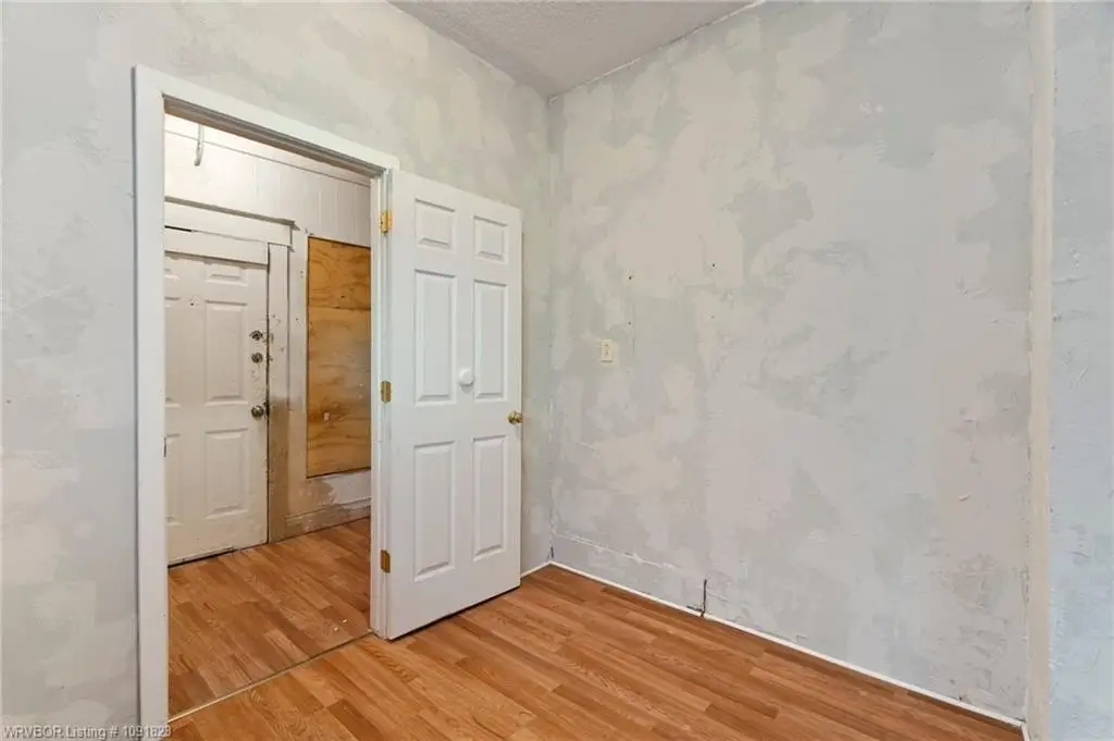 Picture 23