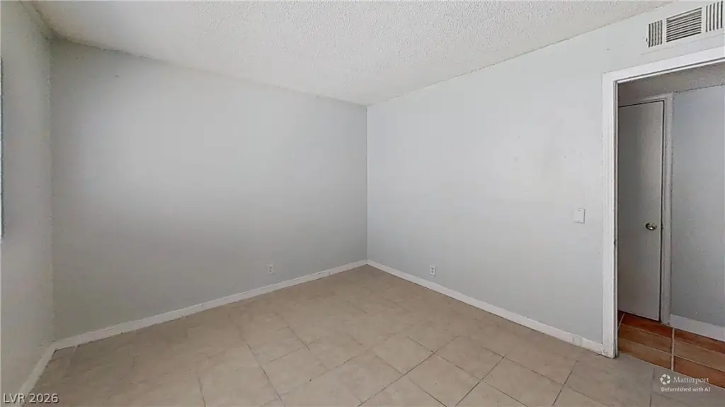 Picture 28