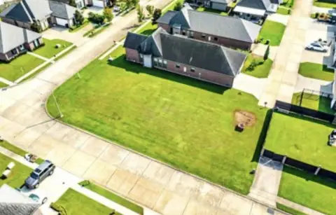 Residential Land in Desirable Neighborhood