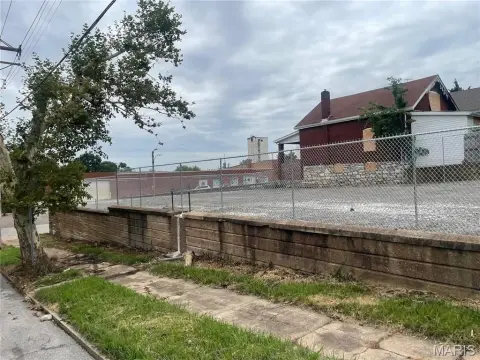 Vacant Corner Lot For Sale