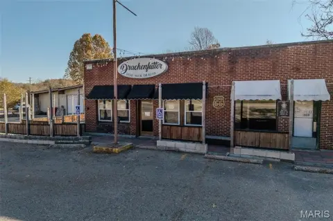 Historic Route 66 Landmark Property
