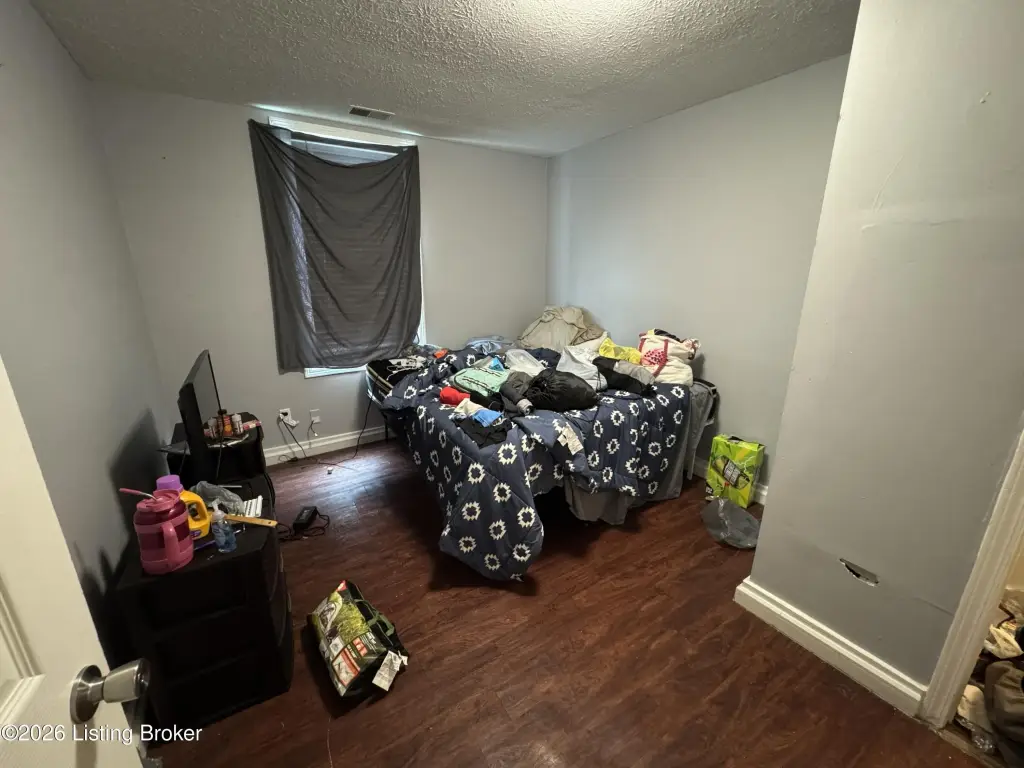 Picture 30