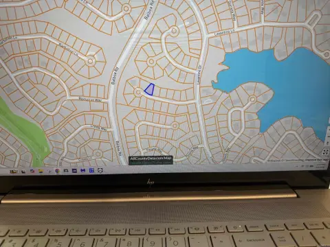 Residential Lot Near Golf Courses