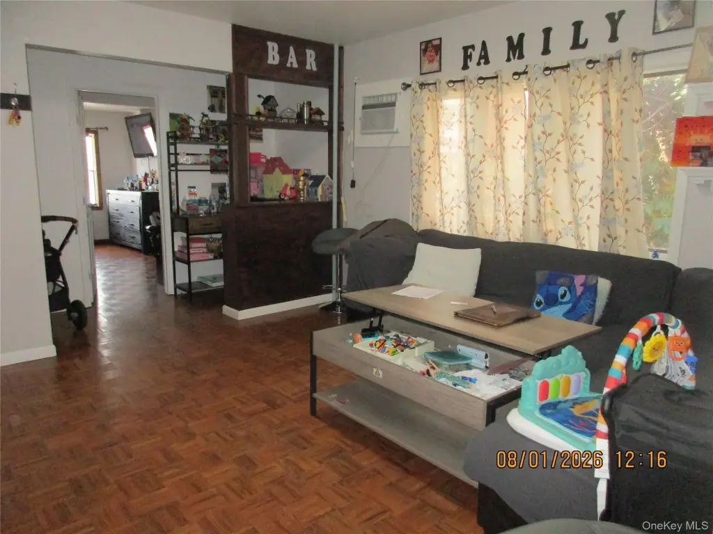 Picture 11