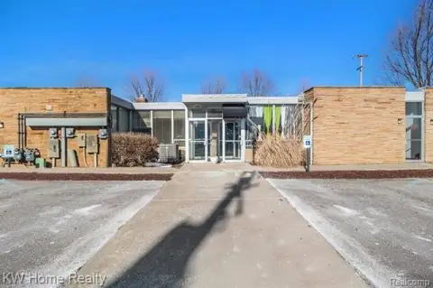 Ypsilanti Office Space Available