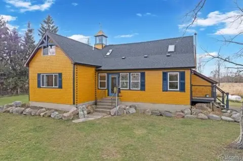 Organic Farm with Sustainable Living