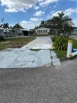 Residential Lot in Jet Park