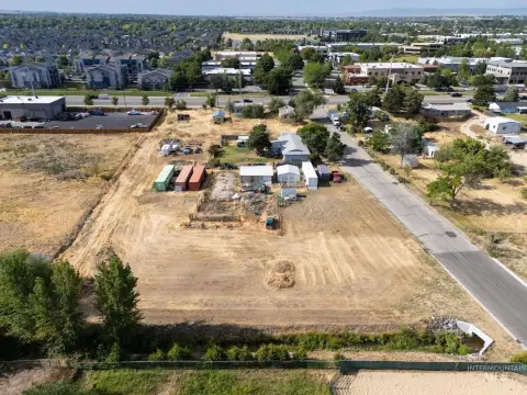 Prime Commercial Land in Meridian