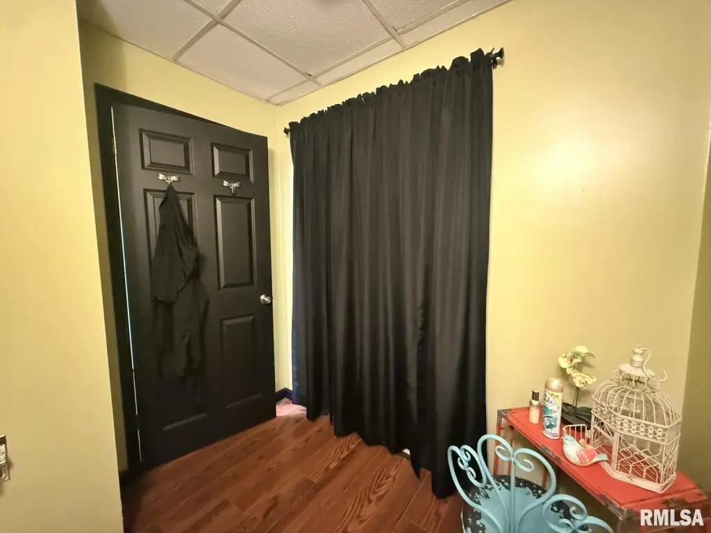 Picture 7