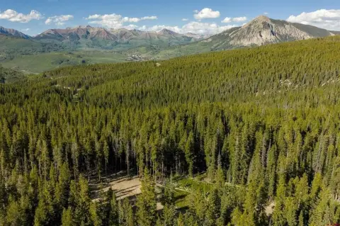 Mountain-View Residential Home Site