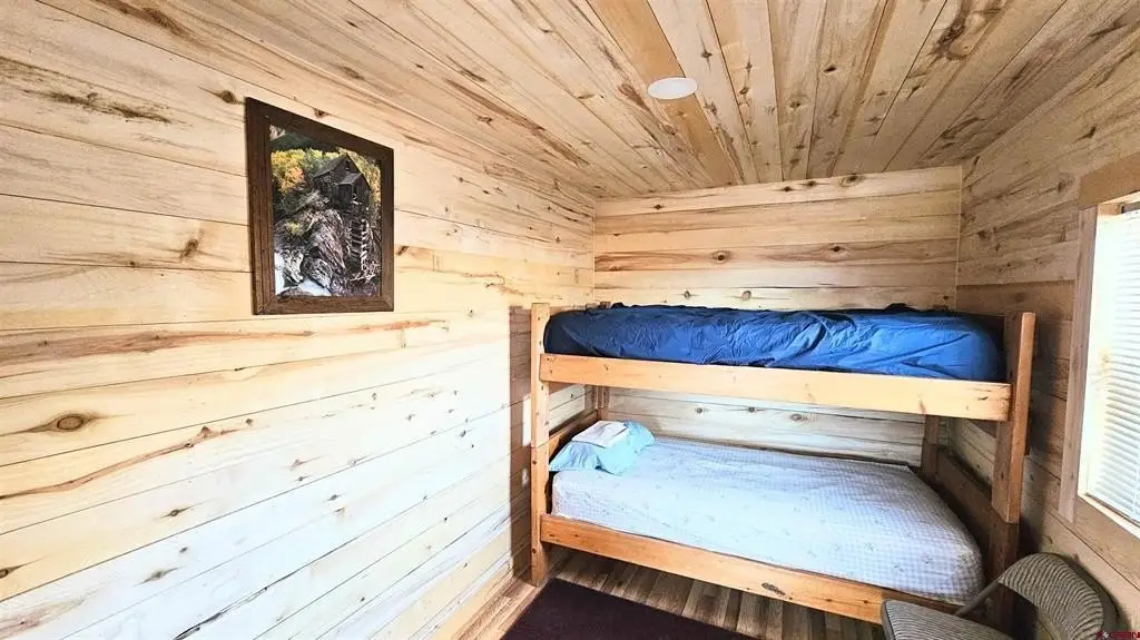 Picture 8