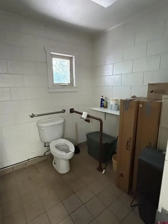Picture 4