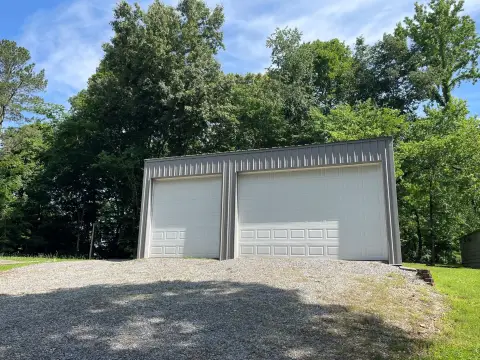 Warehouse with Oversized Doors