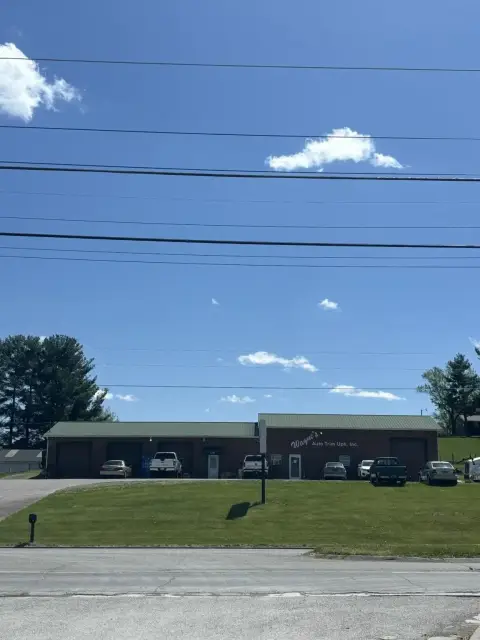 Established Retail/Service Business Opportunity