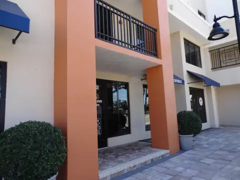 Established Beauty Salon For Sale