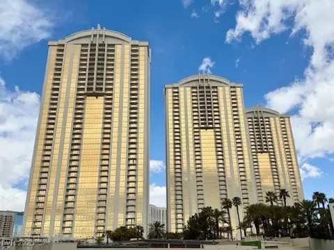 Las Vegas Strip High-Rise Condo