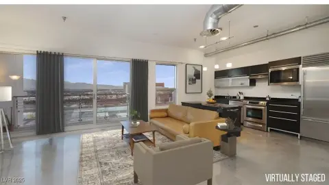 Arts District Loft with Views