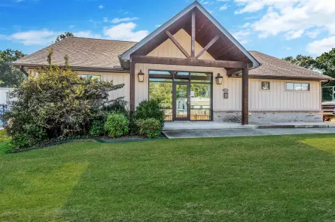 Jacksonville Office Building with Security