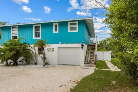 Elevated Half Duplex with Private Pool