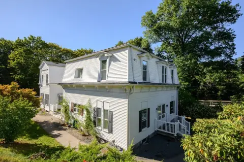Quadplex with Off-Street Parking