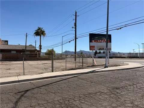Commercial Corner Lot
