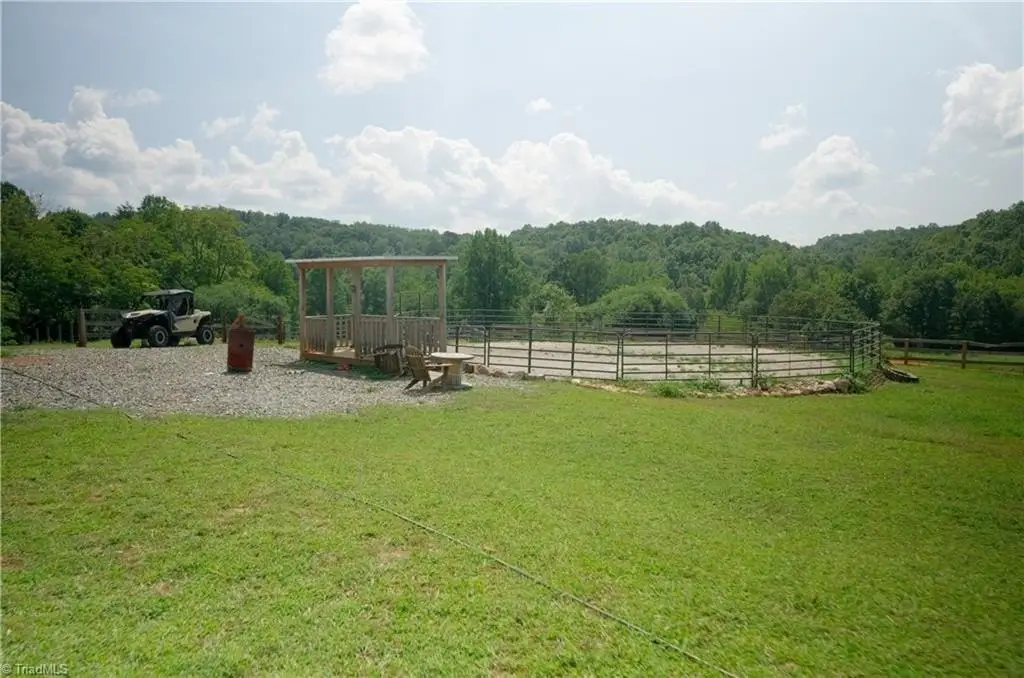 Picture 36