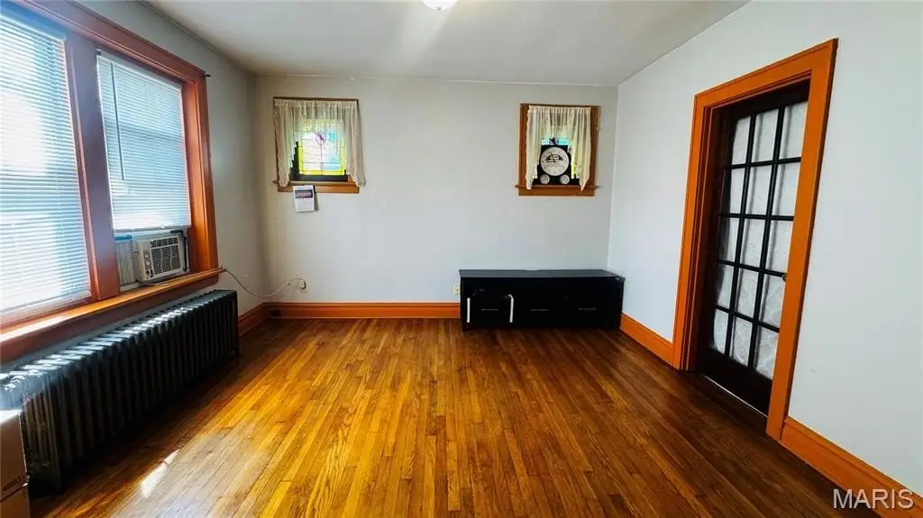 Picture 3