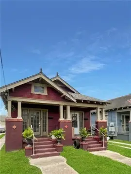 Renovated Duplex in New Orleans